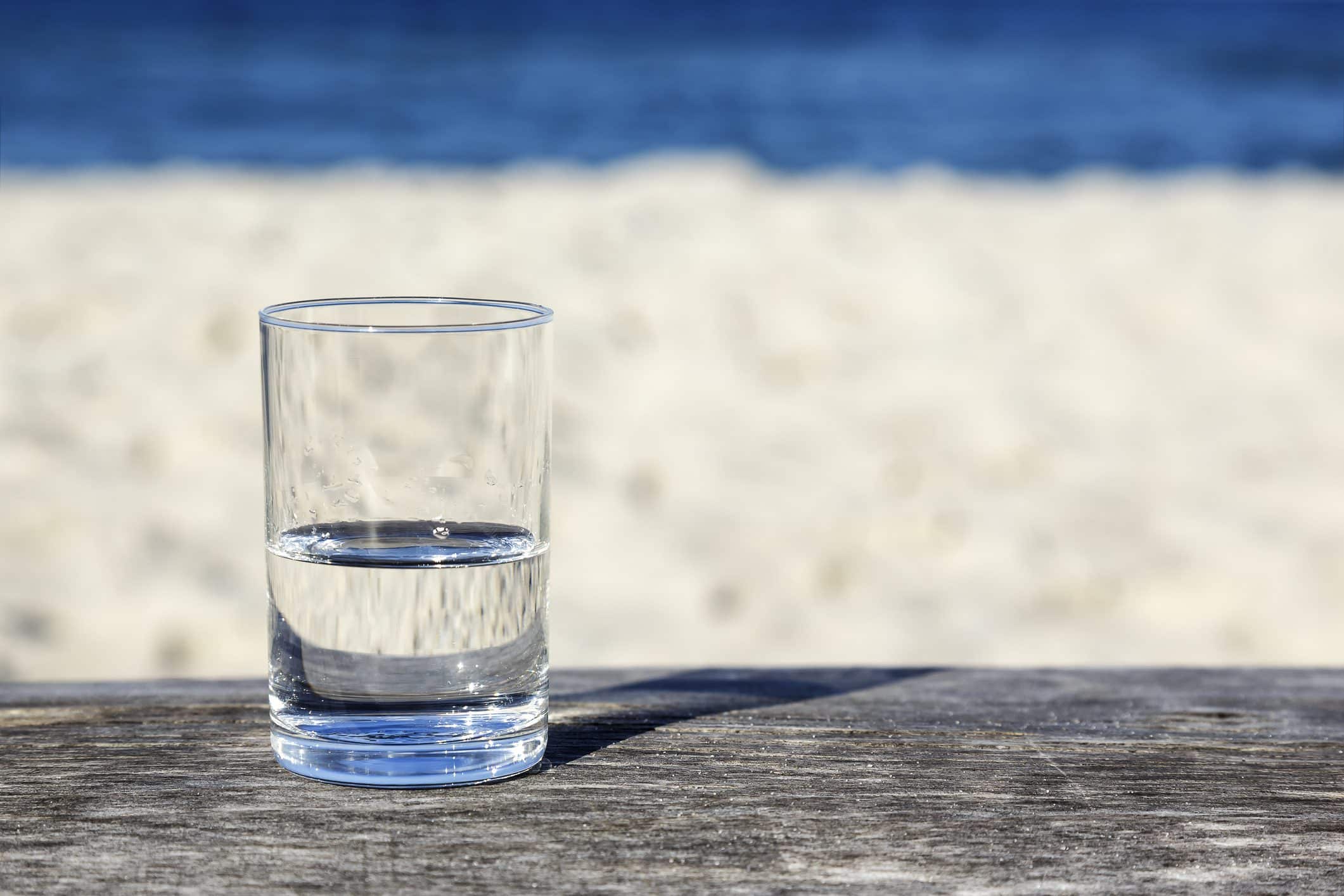 Stress Less Hack: Build Glass Half Full Friendships